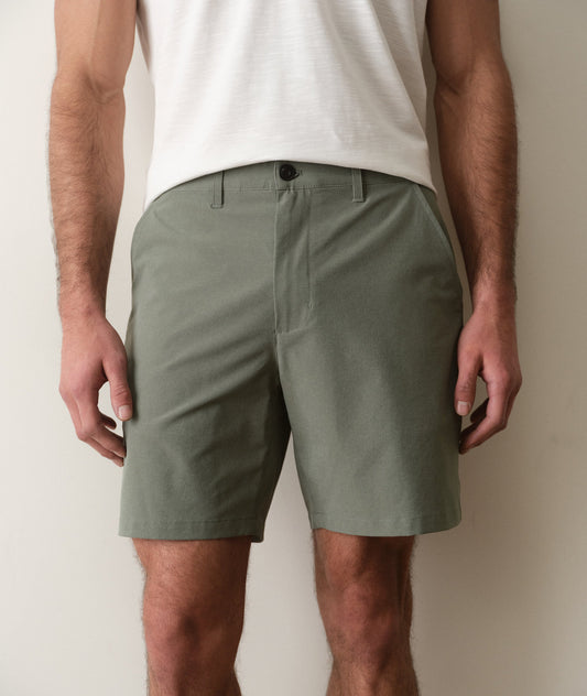 7" Hybrid Short